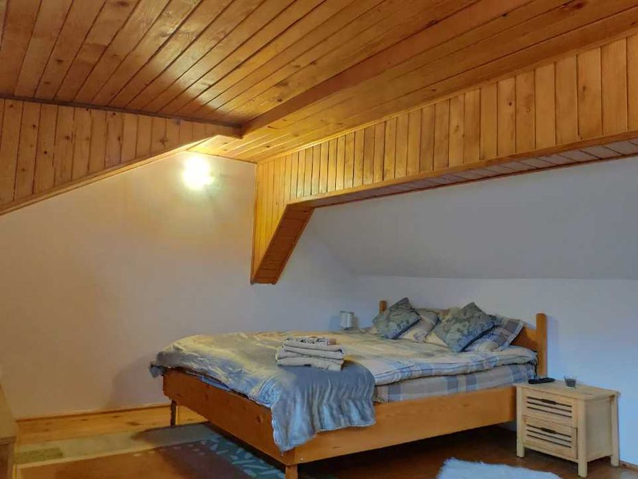 Дава се под наем Двустаен апартамент в Пловдив, Въстанически - 63 кв.м за 306 € - Снимка #2