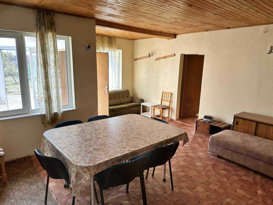 Дава се под наем Къща в Пловдив, Западен - 110 кв.м за 510 € - Снимка #2