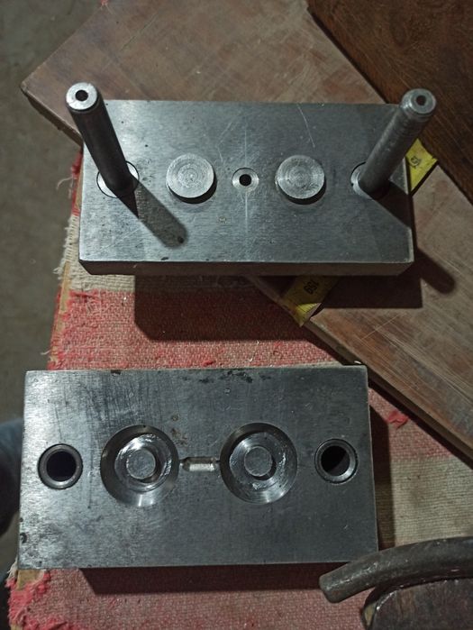 Продам пресформу роликов