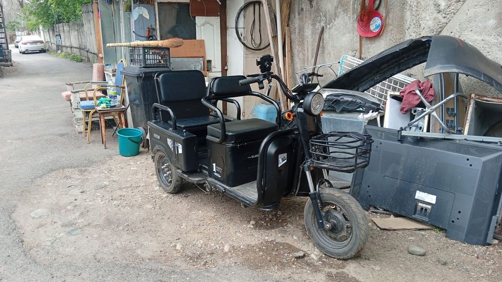 Продам Трицикл электрический