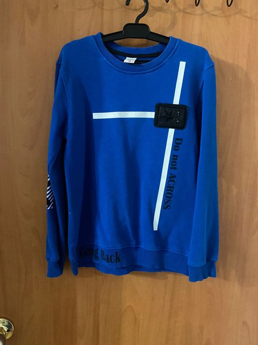 Продам кофты в для мальчика.