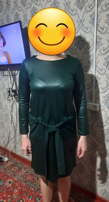 Платье Б/У по 1000