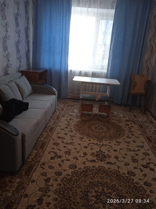 Продам диван,и  стол