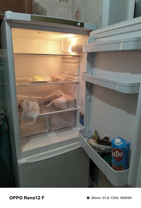 Продам холодильник