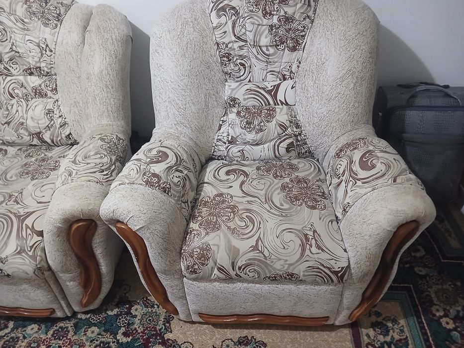Продам диван роскладной...