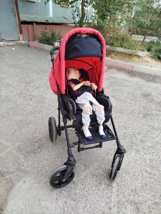 Продаю коляску идеальную для ДЦП детей