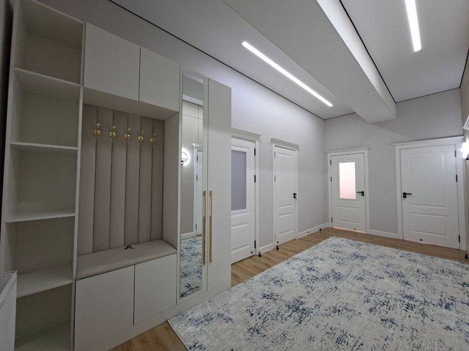 Срочно продается 3х комнатная люкс квартира на 4 этаже, в Самарканде