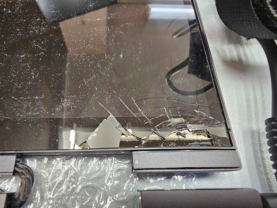 За Части HP ENVY x360 13.3 | Дъно | Екран | Батерия | Клавиатура