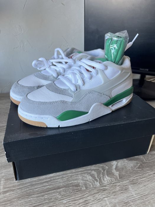 Обувки jordan 4 rm pine green размер 38