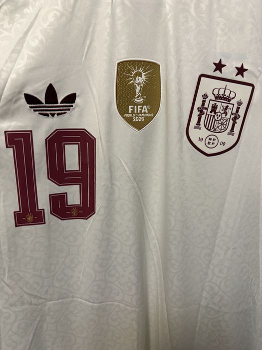 Tricou fotbal Adidas - Spania - Yamal - M - nou cu eticheta