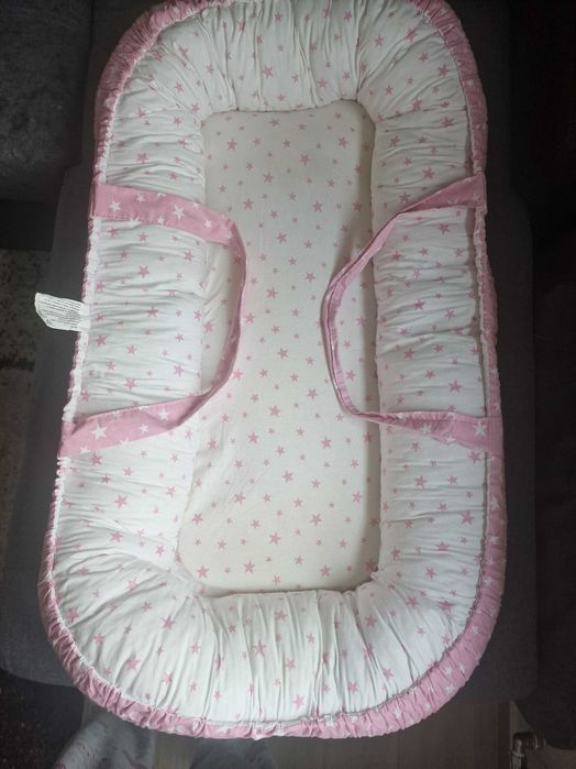 Бебешко гнездо-новородено