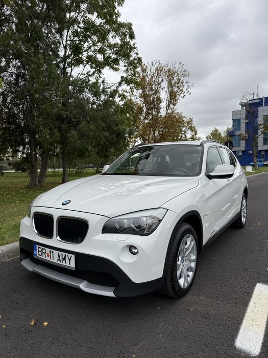 BMW X1 2012 — imagine 2