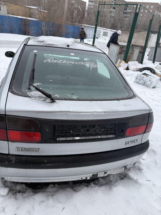 Продам машину Reno Laguna