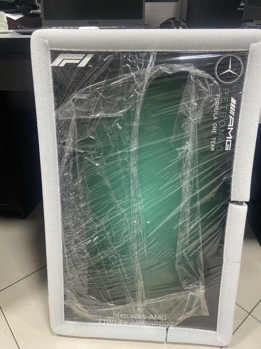 Невероятная Lego машинка F1 Mercedes – собирай и гоняй как чемпион!