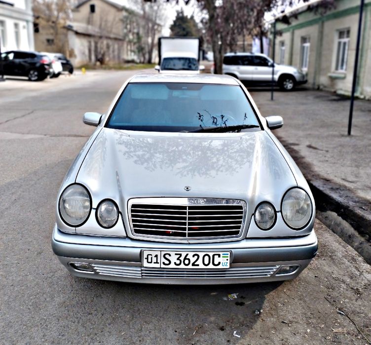 Mersades 210 xolati yaxshi 1998 yil moshina yumsho 18 diskada