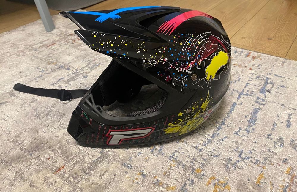 Эндуро шлем, Срочно продам!