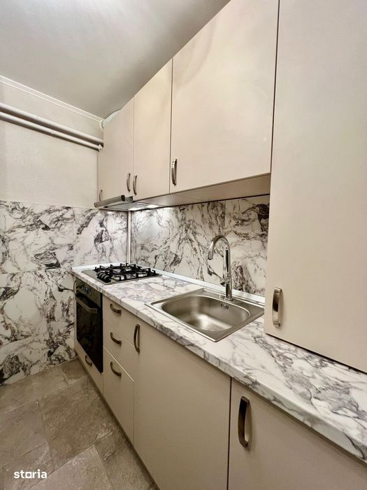 De închiriat | Apartament 3 camere | 82 mp | Central | 650 €/lună