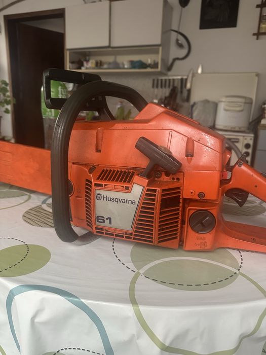 Husqvarna 61  Хускварна