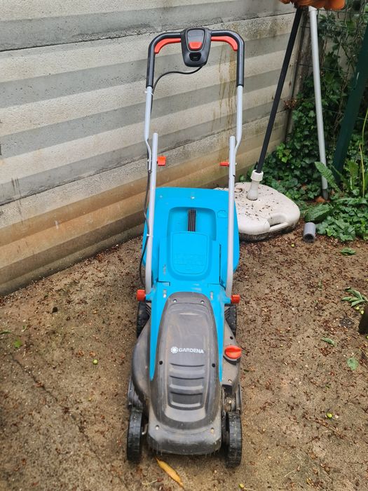 Masini de tuns iarba Gardenia,Honda