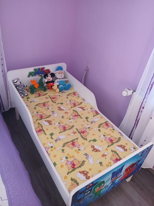 Vand patuț pentru copii