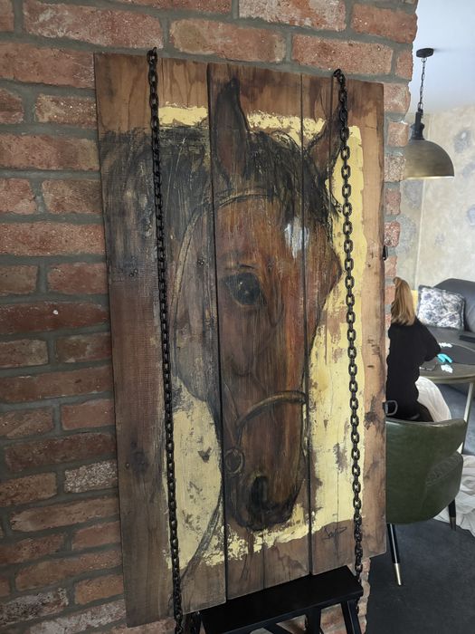 Авторска работа-глава на кон