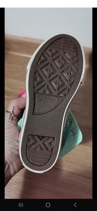Tenisi  Converse, marime 31. Noi, fara eticheta. Predare Constanț