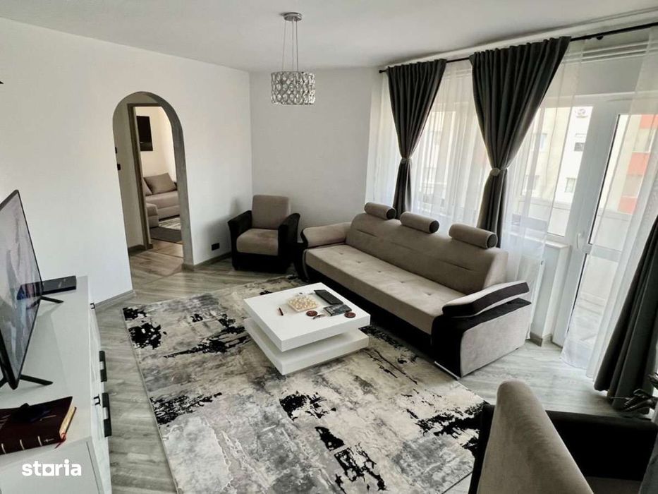 Apartament cu 3 camere - renovat si utilat modern- Kaufland Micalaca