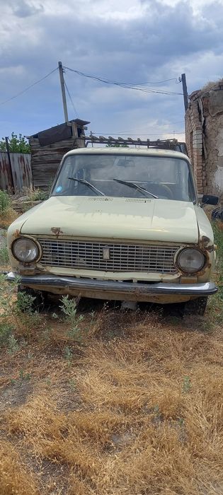 Ваз2101 продам 300000