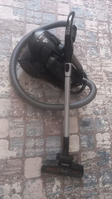 Пылесос марки Самсунг