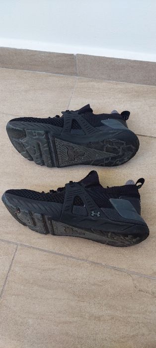 МАРАТОНКИ  Under Armour