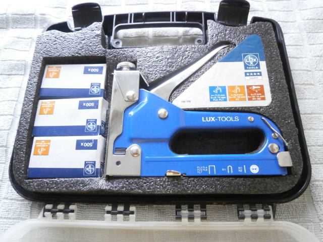 Ръчен такер Lux-Tools