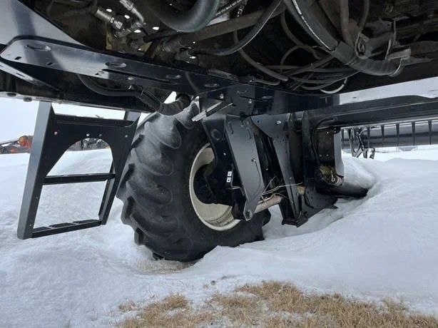 Продается MacDon M105