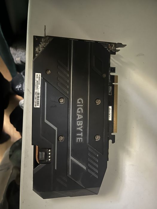 Видеокарта RTX 2060 8GB
