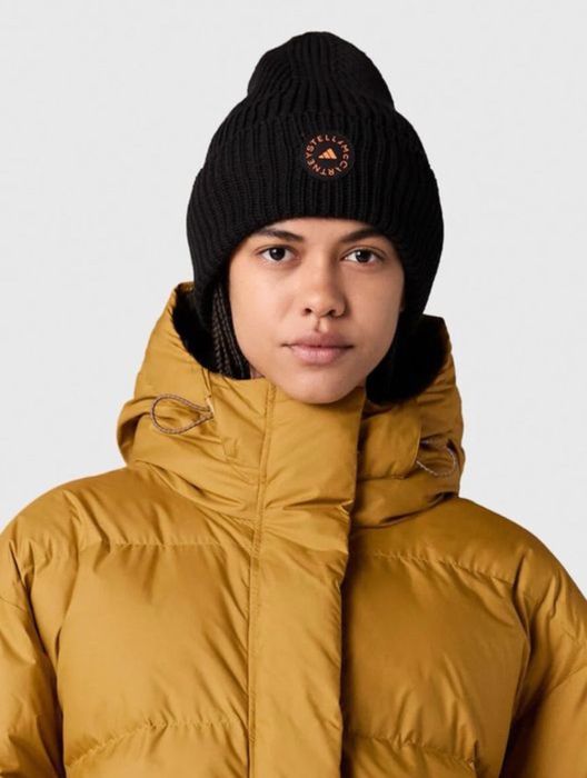 Продам шапку Adidas