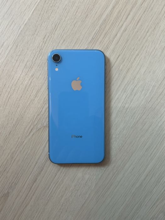 iPhone XR 64GB stare foarte bună