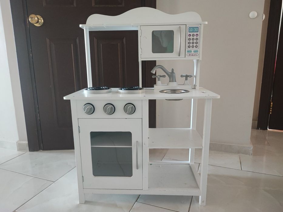 Детска дурвена кухня