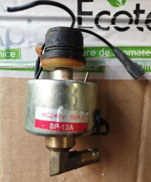 Pompa CS M3886 220 V/50 Hz/48 W și SP 12 A AC 240V 50 Hz
Răspund și la mesaje pe Olx. Se p