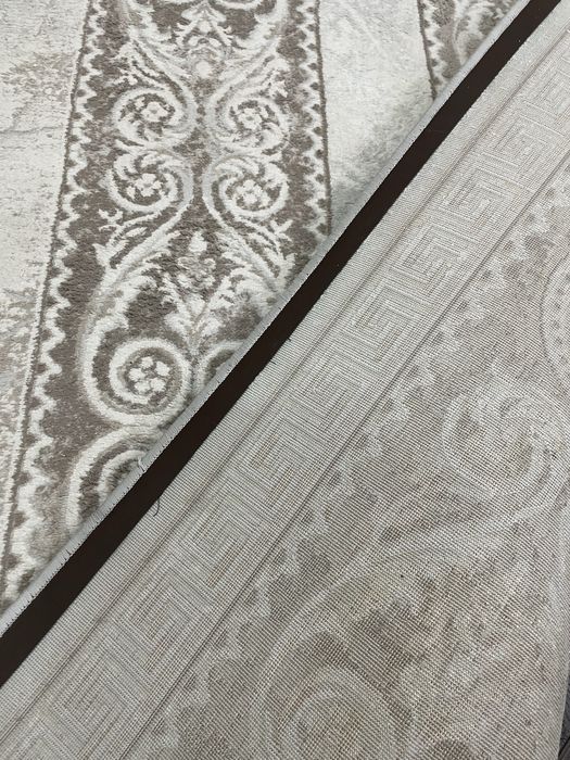 Ақ кілем/белый ковёр