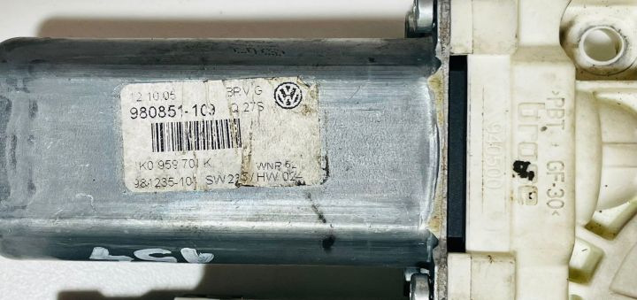 Motoras macara geam  fata stanga 1K0959701K/1K0959793G Volkswagen VW