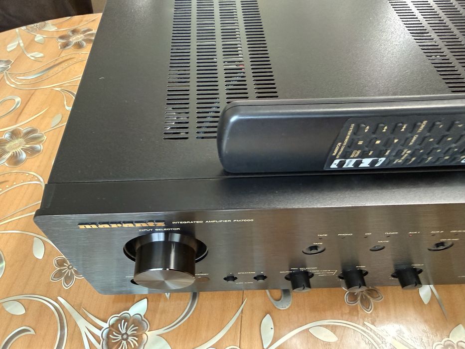 Marantz PM-7000 Стерео