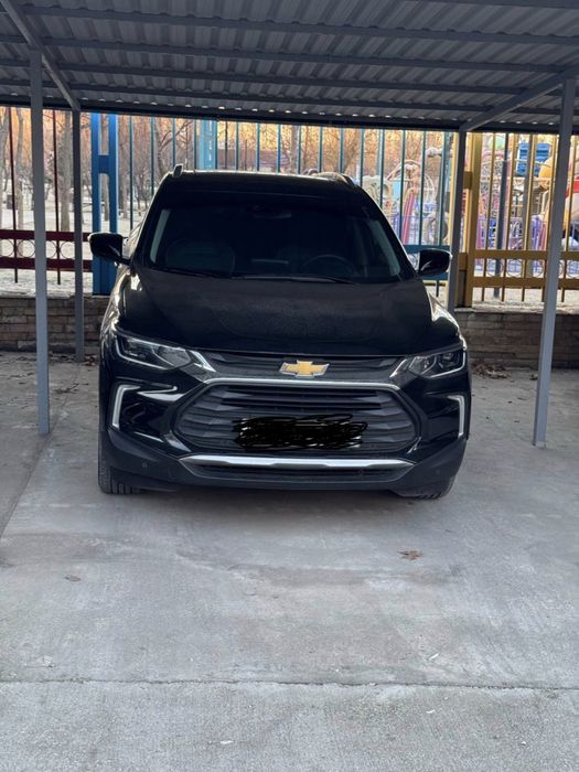 Продается своя машина Tracker Premier Plus