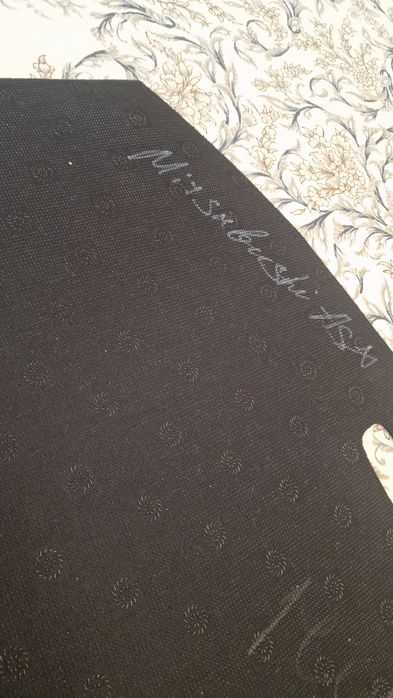 Продам накидку на панель алькантара