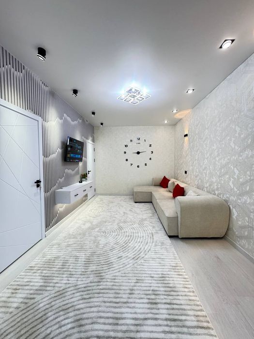 Новый ремонт 2х ком метро Чиланзар 16