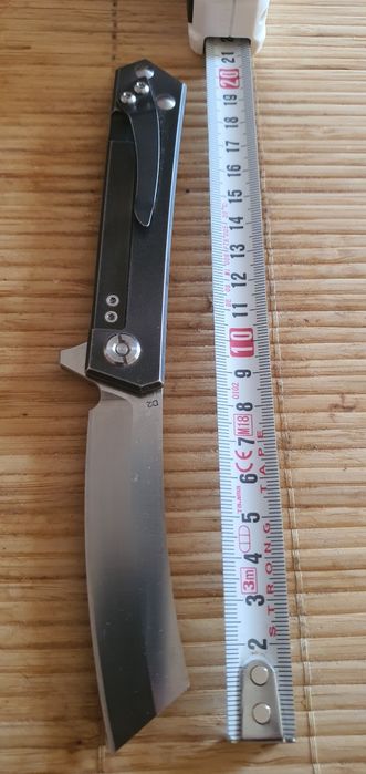 Briceag, cutit Two Sun tanto