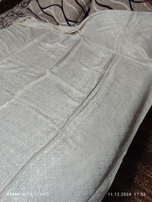 Копринено покривало за легло