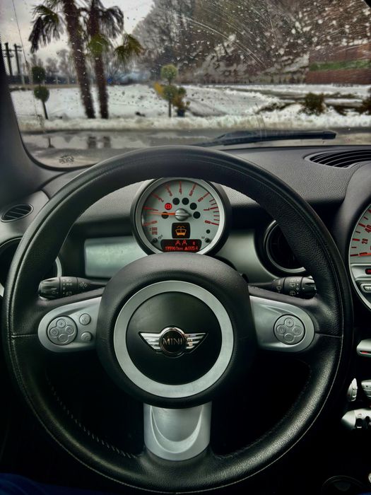 Mini cooper  1.6