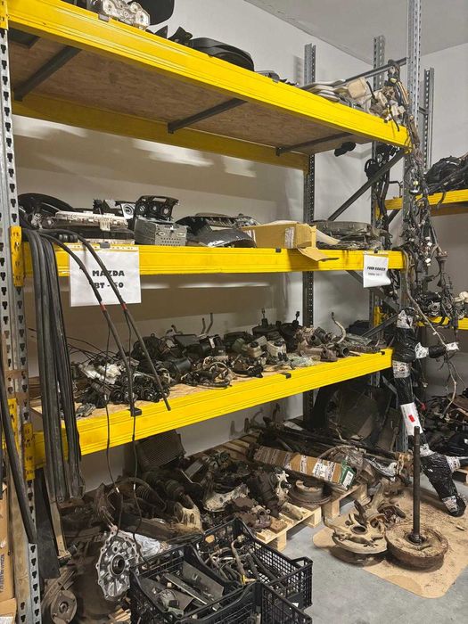 Dezmembrez Mazda BT-50   2.5 Diesel 2006-2012