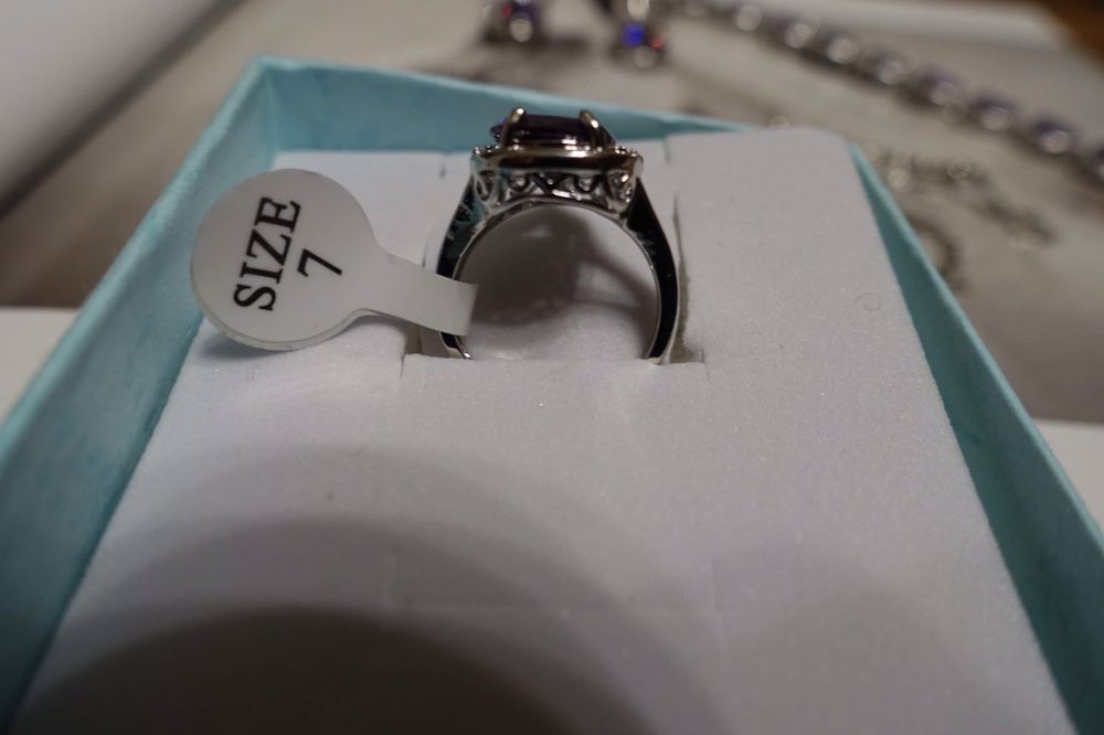 Комплект декоративна бижутерия