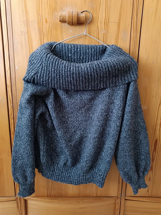 Дамски блузи с дълъг ръкав и дамски потници боди