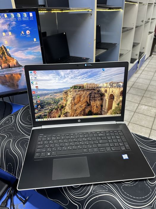 Большой HP Core i5-8250 ОЗУ-8ГБ ССД-128ГБ ЖД-1ТБ GeForce 930MX в хорош